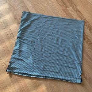 Lululemon scarf